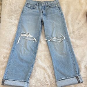 Madewell distressed low slung baggy jeans. Size 27
